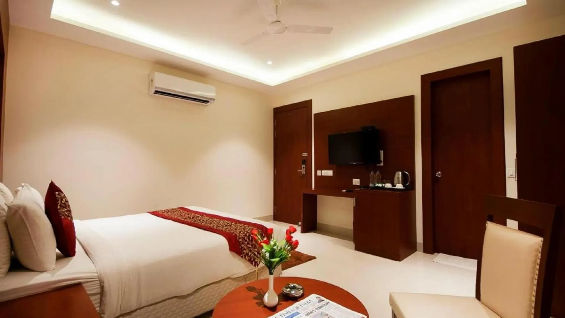 Z Suites Hotel, Mahipalpur-Delhi Igi Airport New Delhi