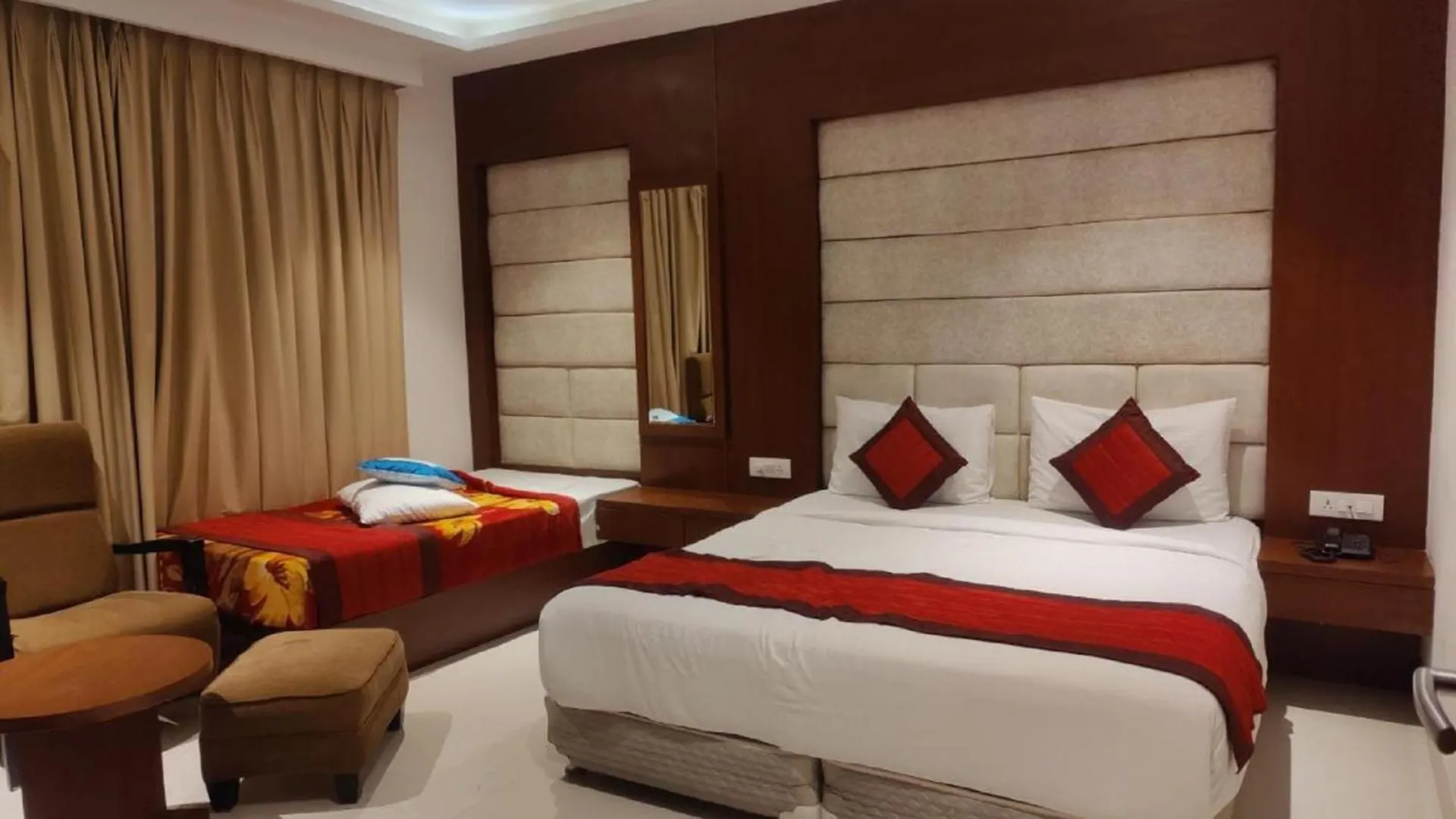 Z Suites Hotel, Mahipalpur-Delhi Igi Airport New Delhi Hotel